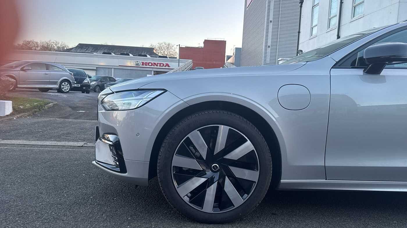 Used Volvo V90 2025 for sale - 78036043: Photo 11