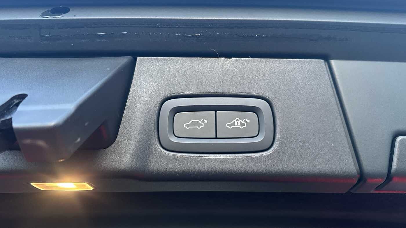 Used Volvo V90 2025 for sale - 78036043: Photo 30