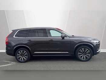 Used Volvo XC90 2023 for sale - 78896000: Photo