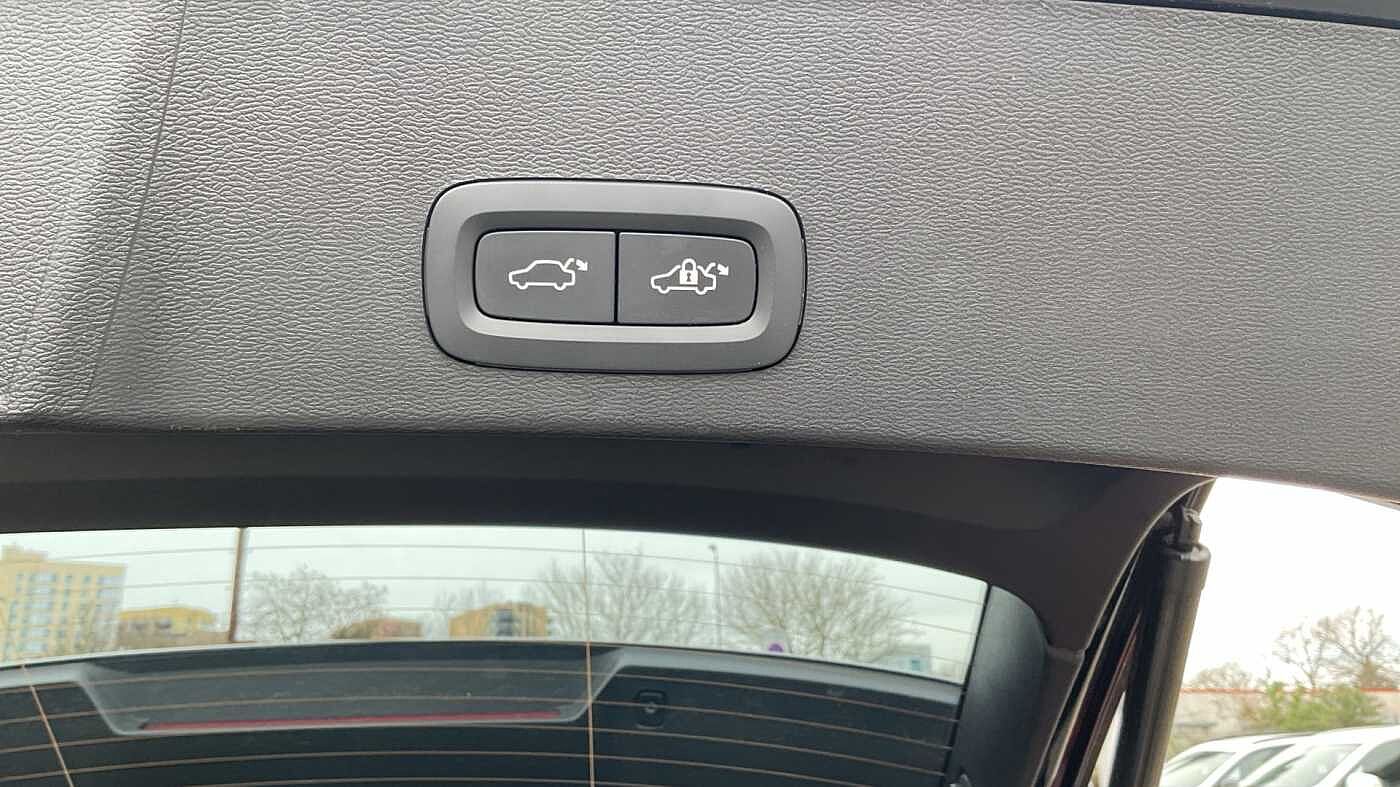 Used Volvo XC40 2022 for sale - 78036081: Photo 33