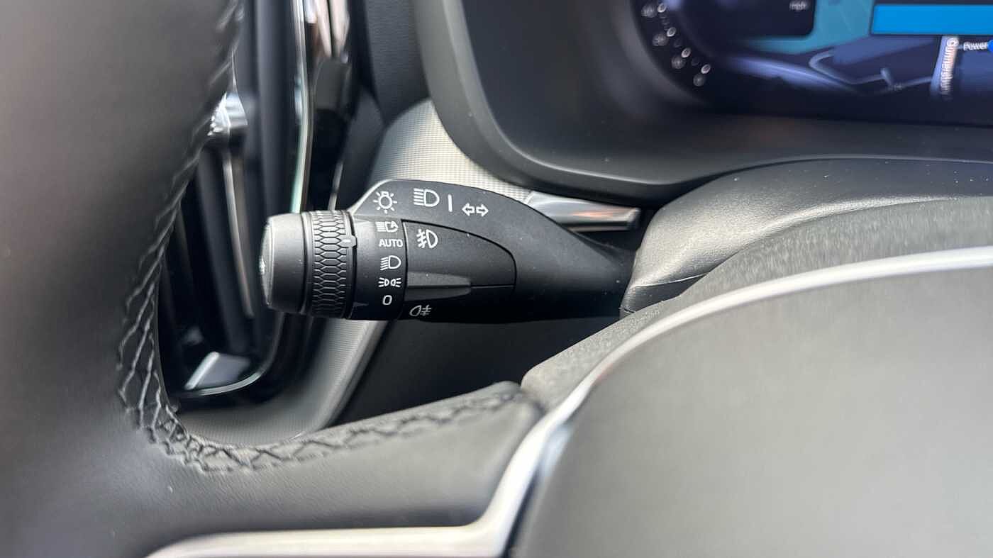 Used Volvo XC60 2025 for sale - 78036047: Photo 19