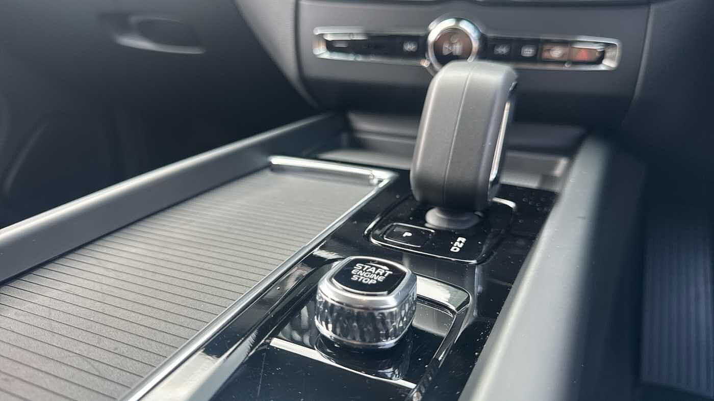 Used Volvo XC60 2025 for sale - 78036047: Photo 24