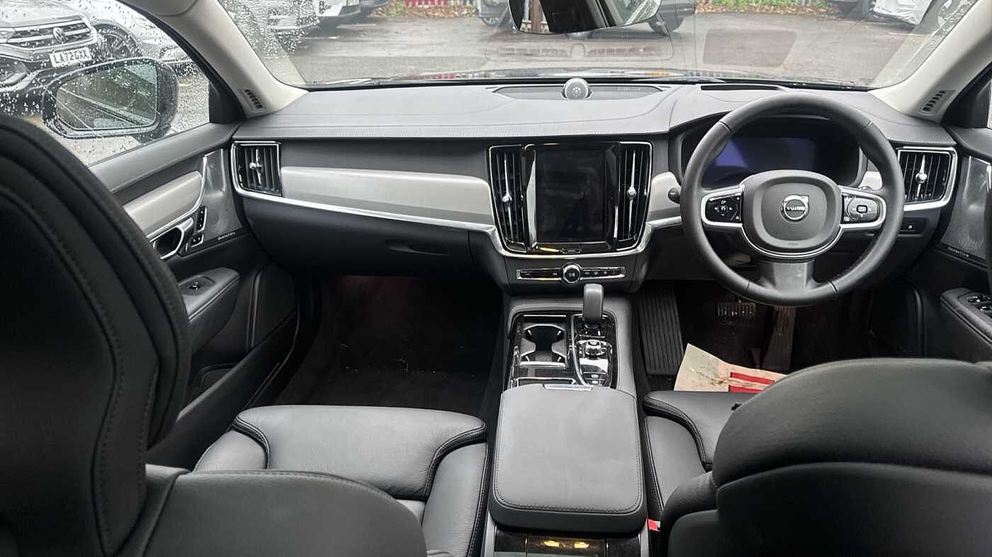 Used Volvo V90 2025 for sale - 78036049: Photo 5