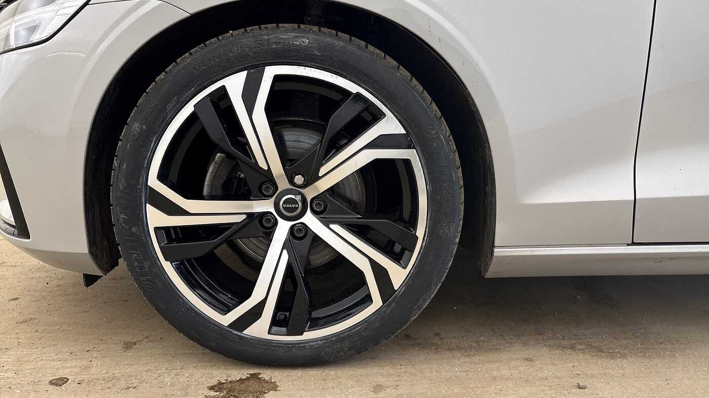 Used Volvo V60 2025 for sale - 78140501: Photo 16