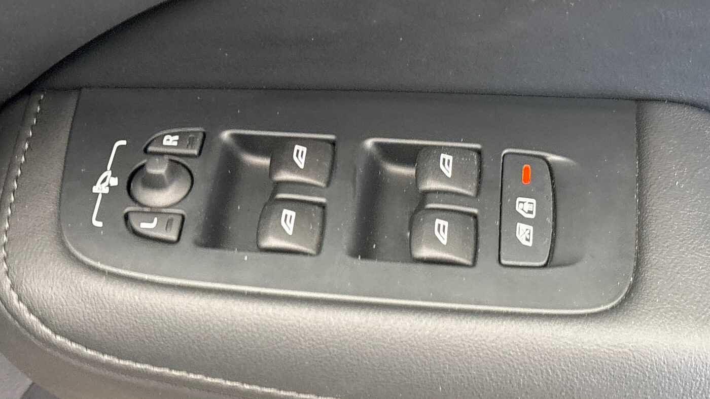 Used Volvo V60 2025 for sale - 78140501: Photo 24