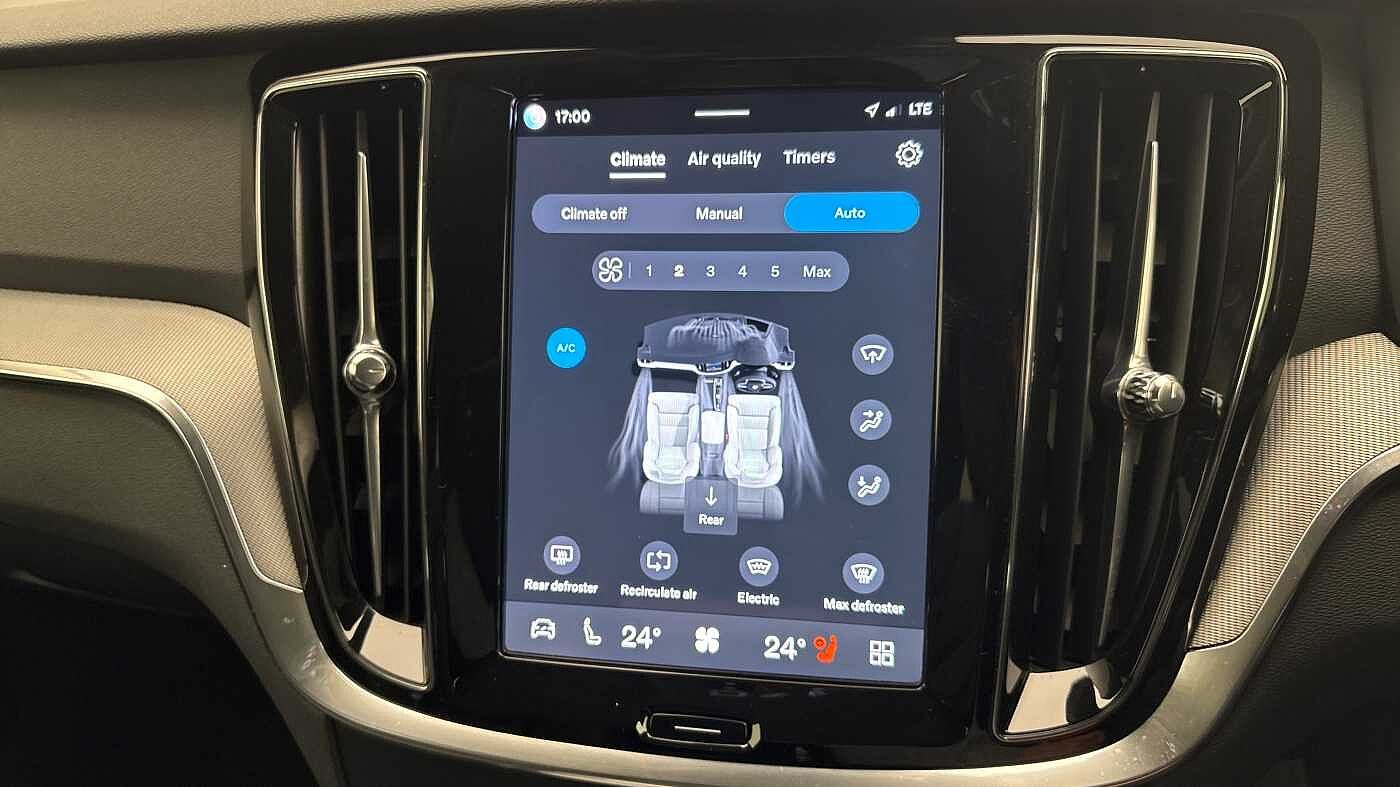 Used Volvo V60 2025 for sale - 78140501: Photo 38