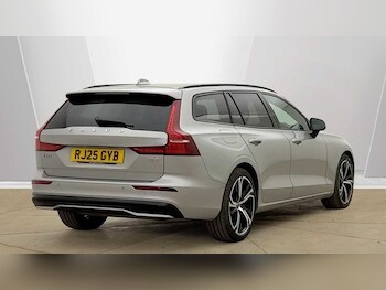 Used Volvo V60 2025 for sale - 78140501: Photo