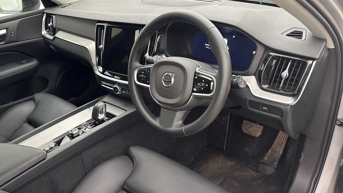 Used Volvo V60 2025 for sale - 78140501: Photo 9