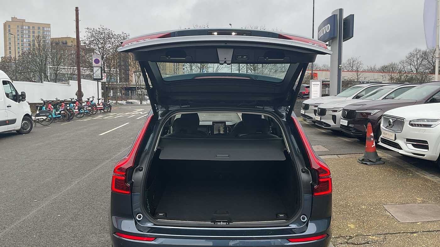 Used Volvo XC60 2025 for sale - 78036085: Photo 15