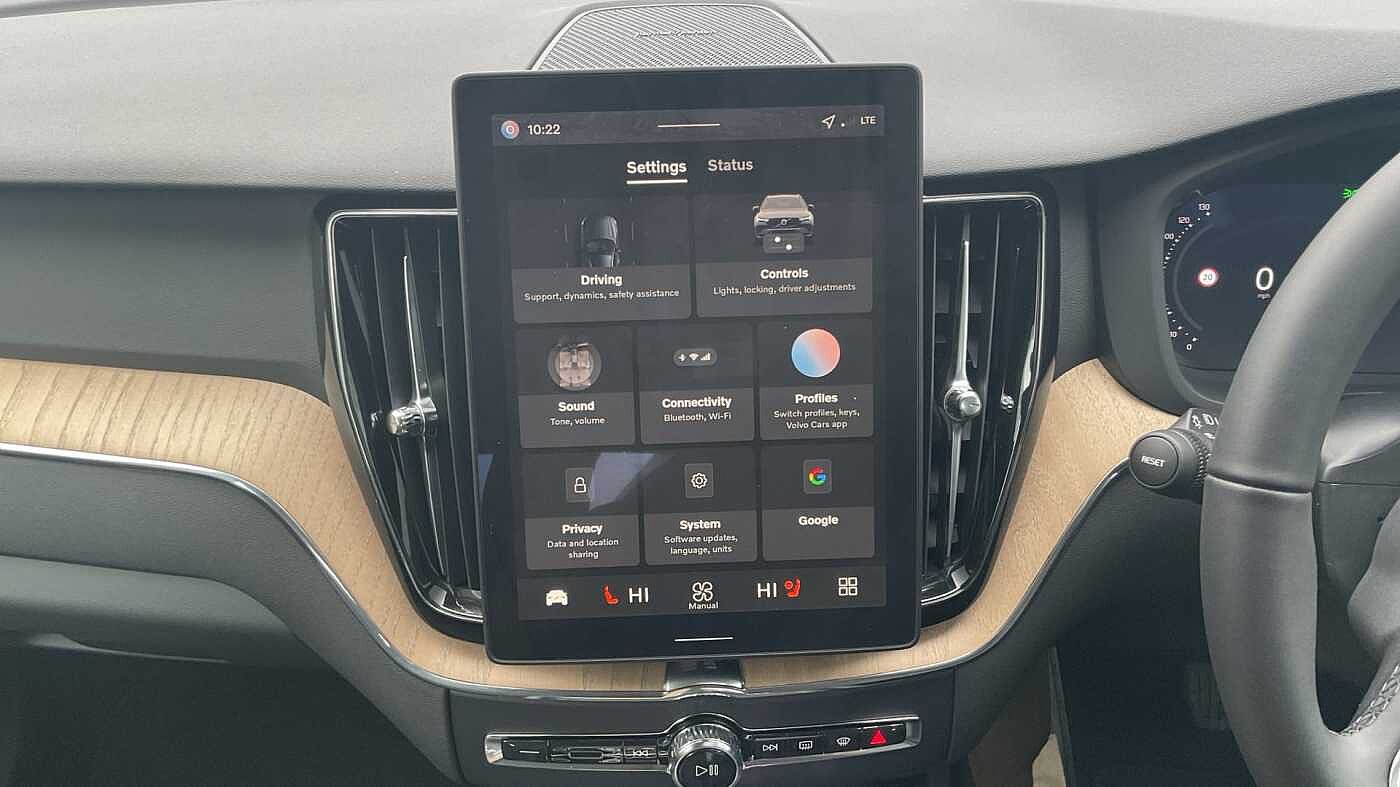 Used Volvo XC60 2025 for sale - 78036085: Photo 17