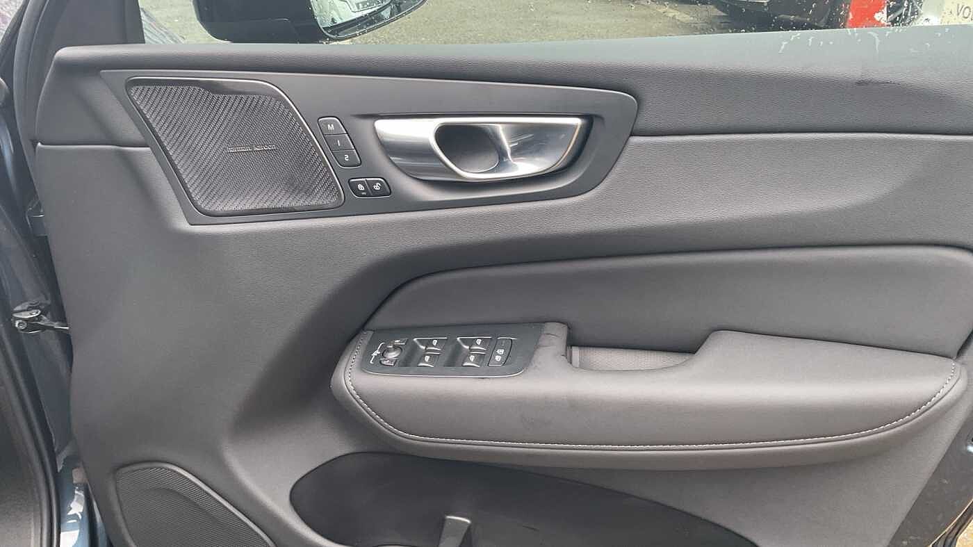 Used Volvo XC60 2025 for sale - 78036085: Photo 29