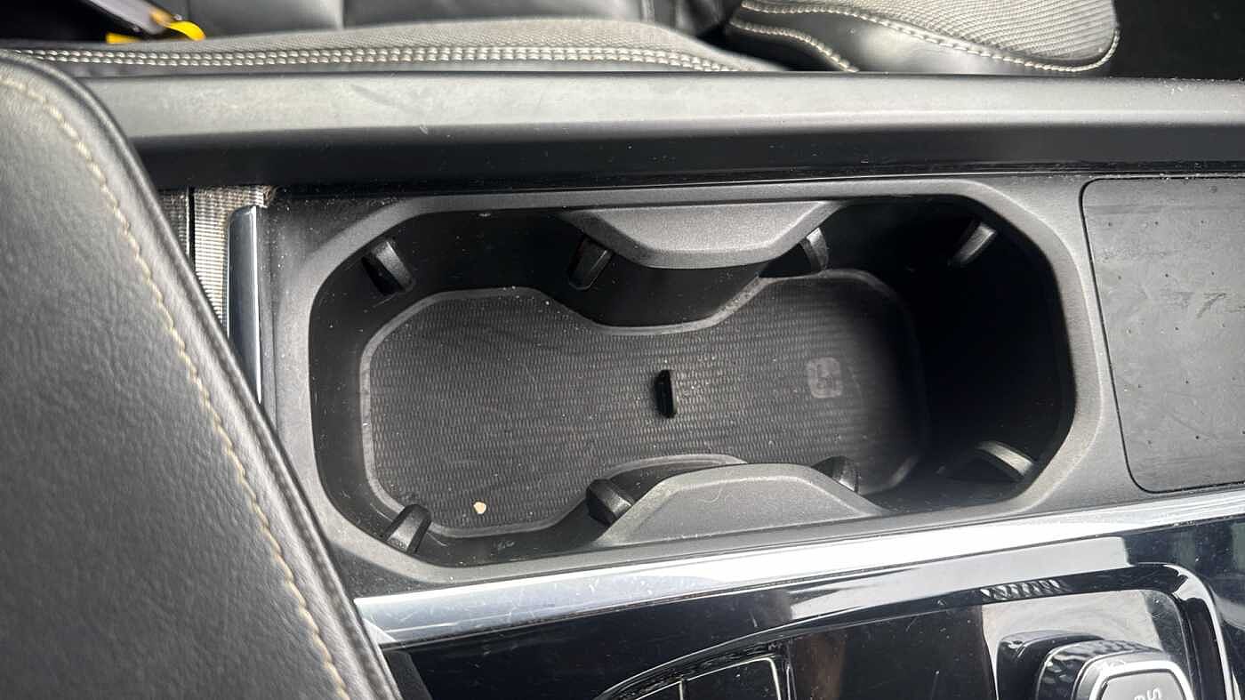 Used Volvo XC60 2021 for sale - 78036076: Photo 28