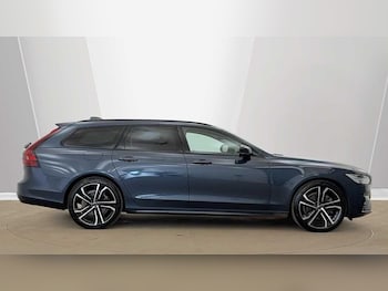 Used Volvo V90 2025 for sale - 79582499: Photo
