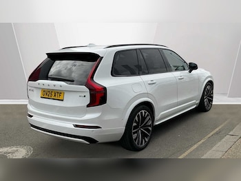 Used Volvo XC90 2025 for sale - 78036089: Photo