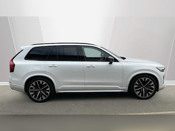 Used Volvo XC90 2025 for sale - 78036089: Photo