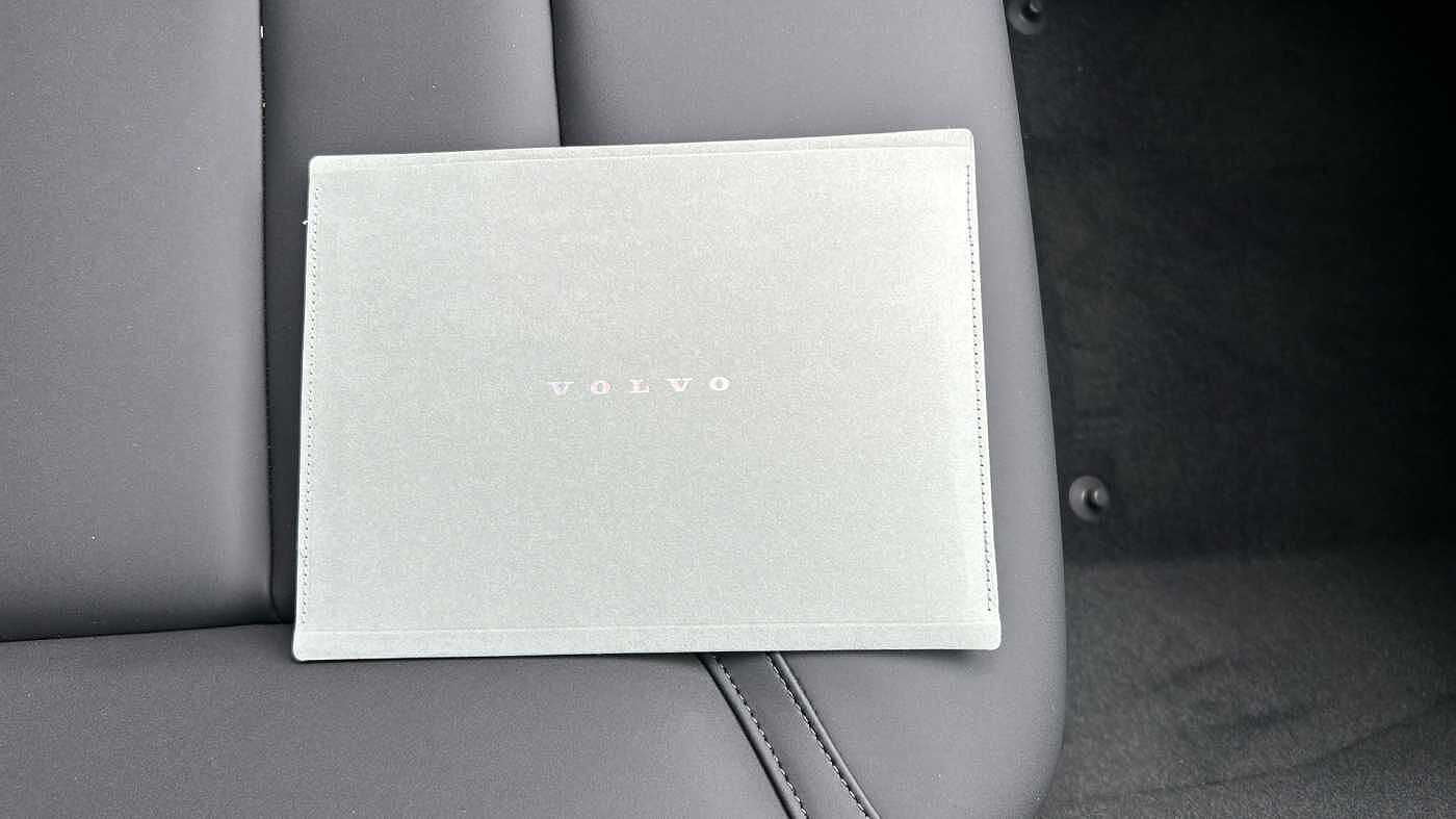 Used Volvo XC60 2025 for sale - 78036041: Photo 16