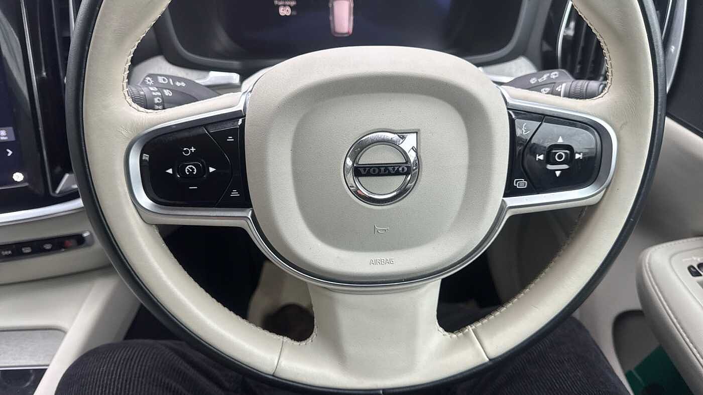 Used Volvo V60 2025 for sale - 78036042: Photo 12