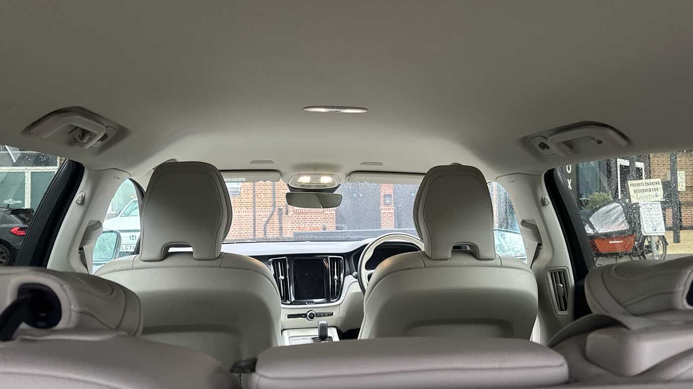 Used Volvo V60 2025 for sale - 78036042: Photo 26