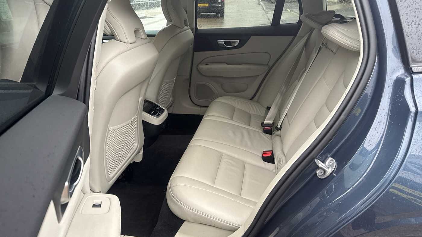 Used Volvo V60 2025 for sale - 78036042: Photo 28