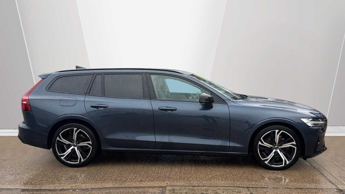 Used Volvo V60 2025 for sale - 78036042: Photo 3