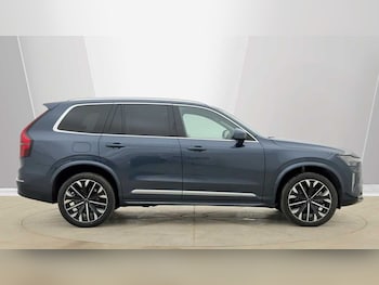 Used Volvo XC90 2025 for sale - 78140494: Photo