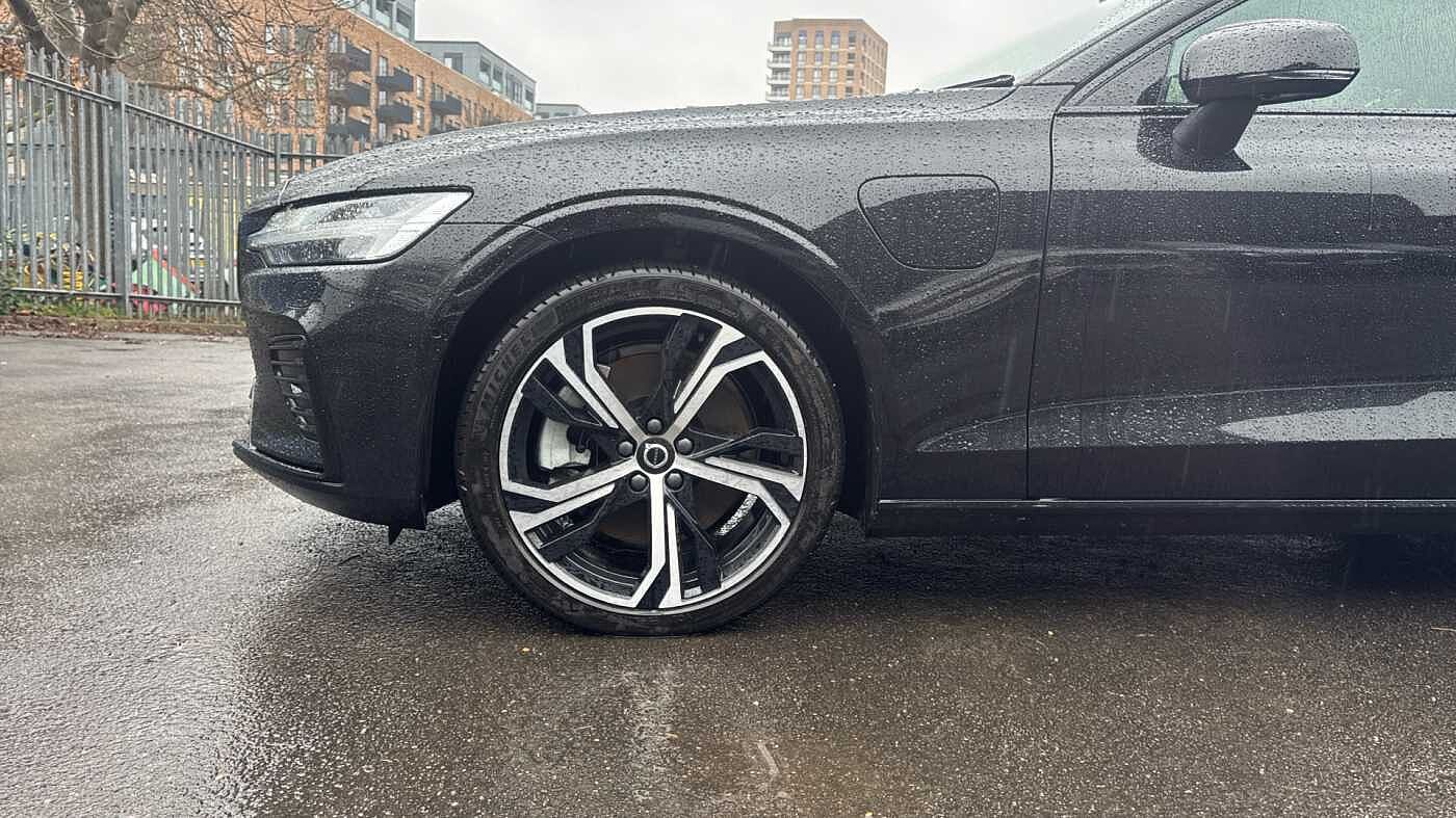 Used Volvo V60 2025 for sale - 78036061: Photo 11