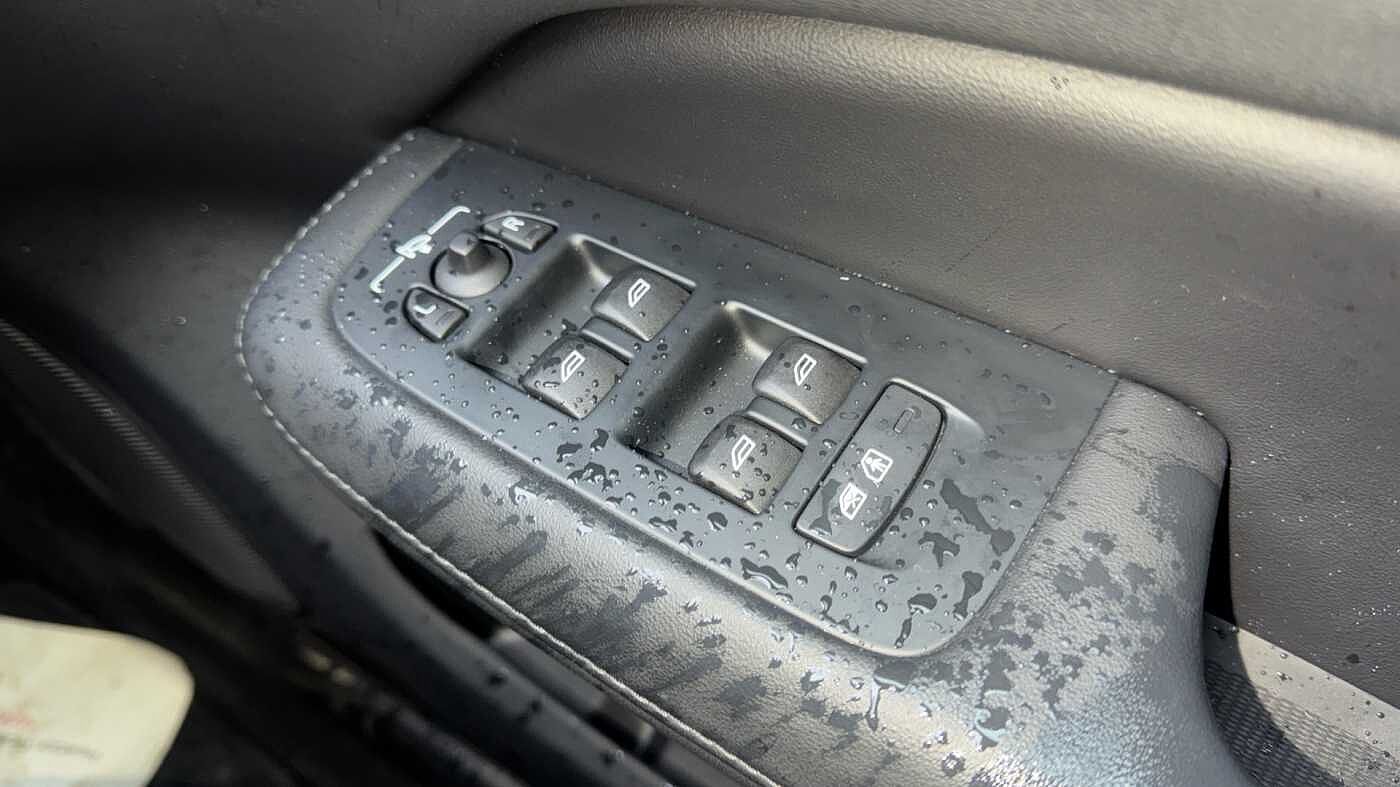 Used Volvo V60 2025 for sale - 78036061: Photo 23