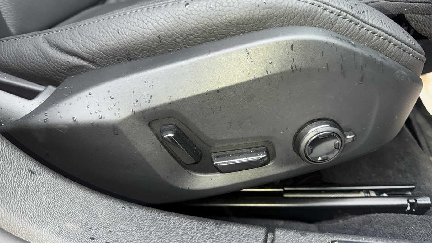 Used Volvo V60 2025 for sale - 78036061: Photo 26