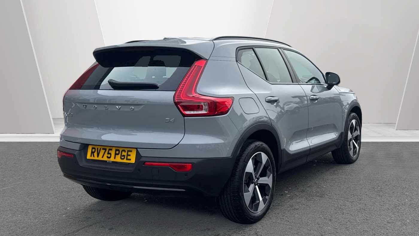Used Volvo XC40 2025 for sale - 78036062: Photo 2