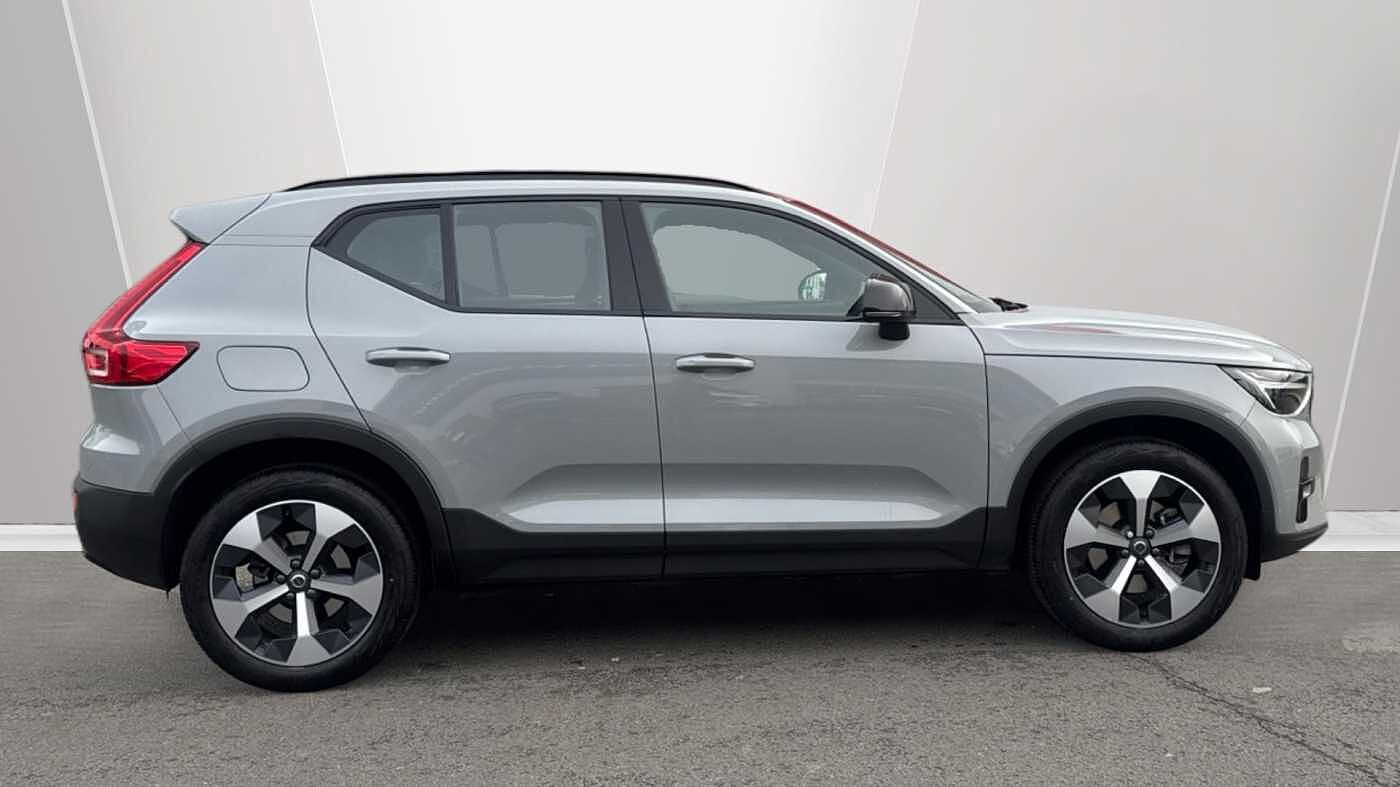 Used Volvo XC40 2025 for sale - 78036062: Photo 3