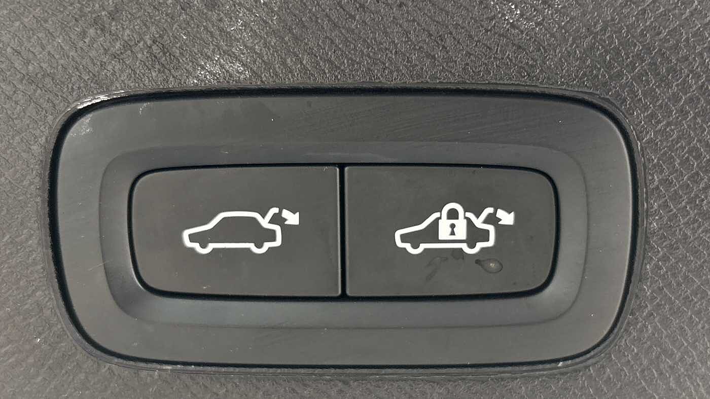 Used Volvo XC90 2025 for sale - 78036096: Photo 19