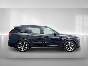 Used Volvo XC90 2025 for sale - 79582498: Photo