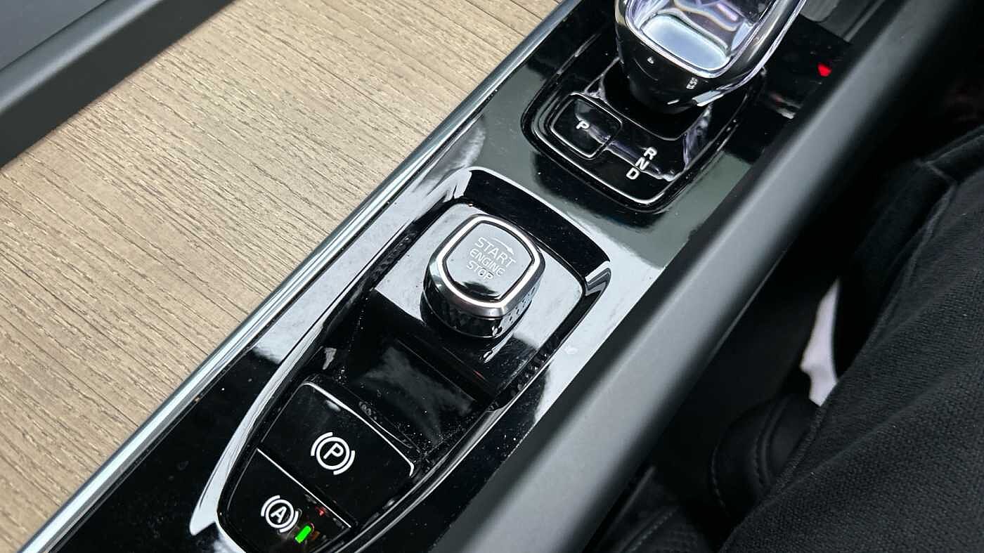 Used Volvo XC60 2025 for sale - 78036084: Photo 23