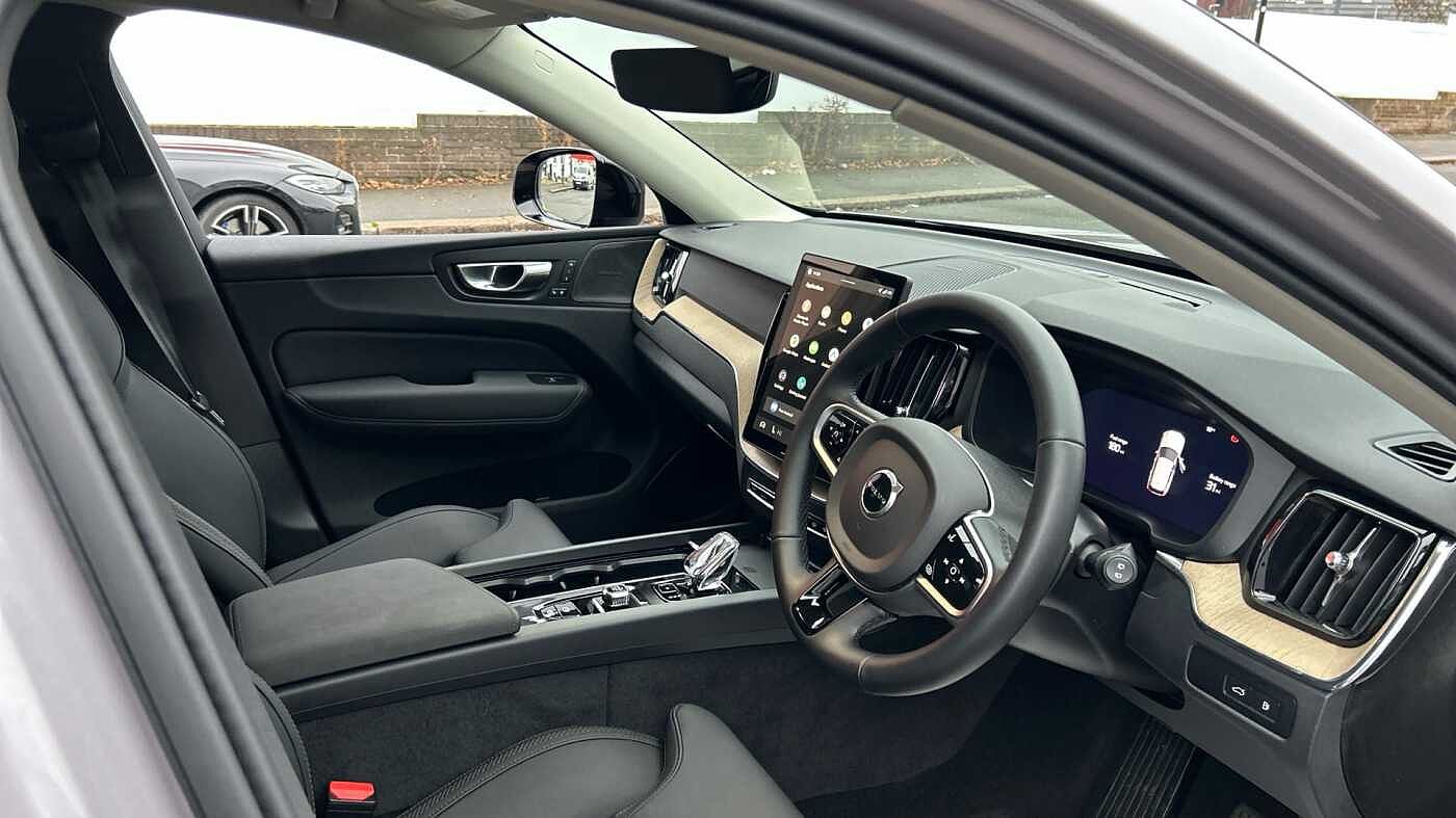 Used Volvo XC60 2025 for sale - 78036084: Photo 5
