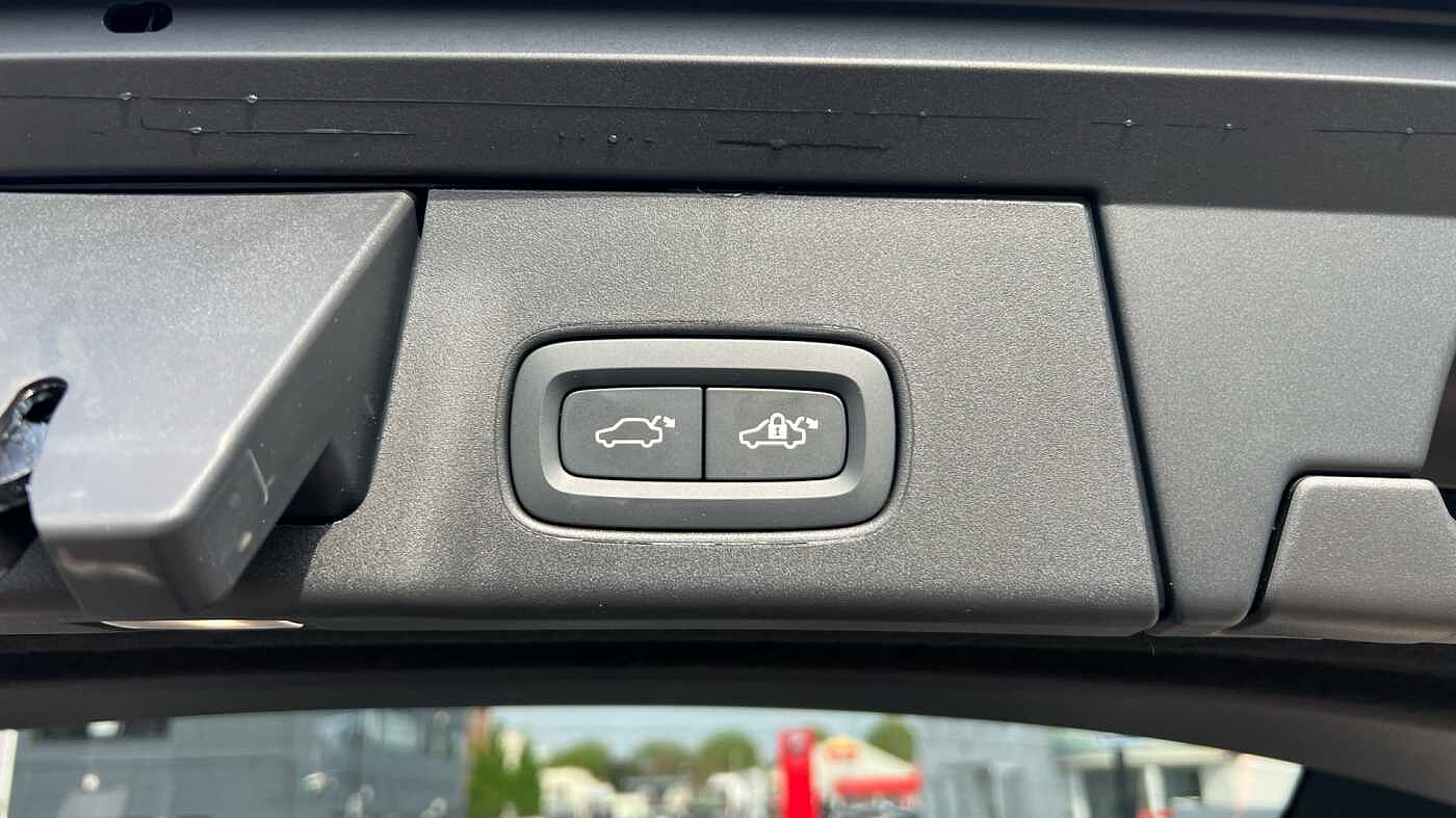 Used Volvo V90 2024 for sale - 78036055: Photo 36