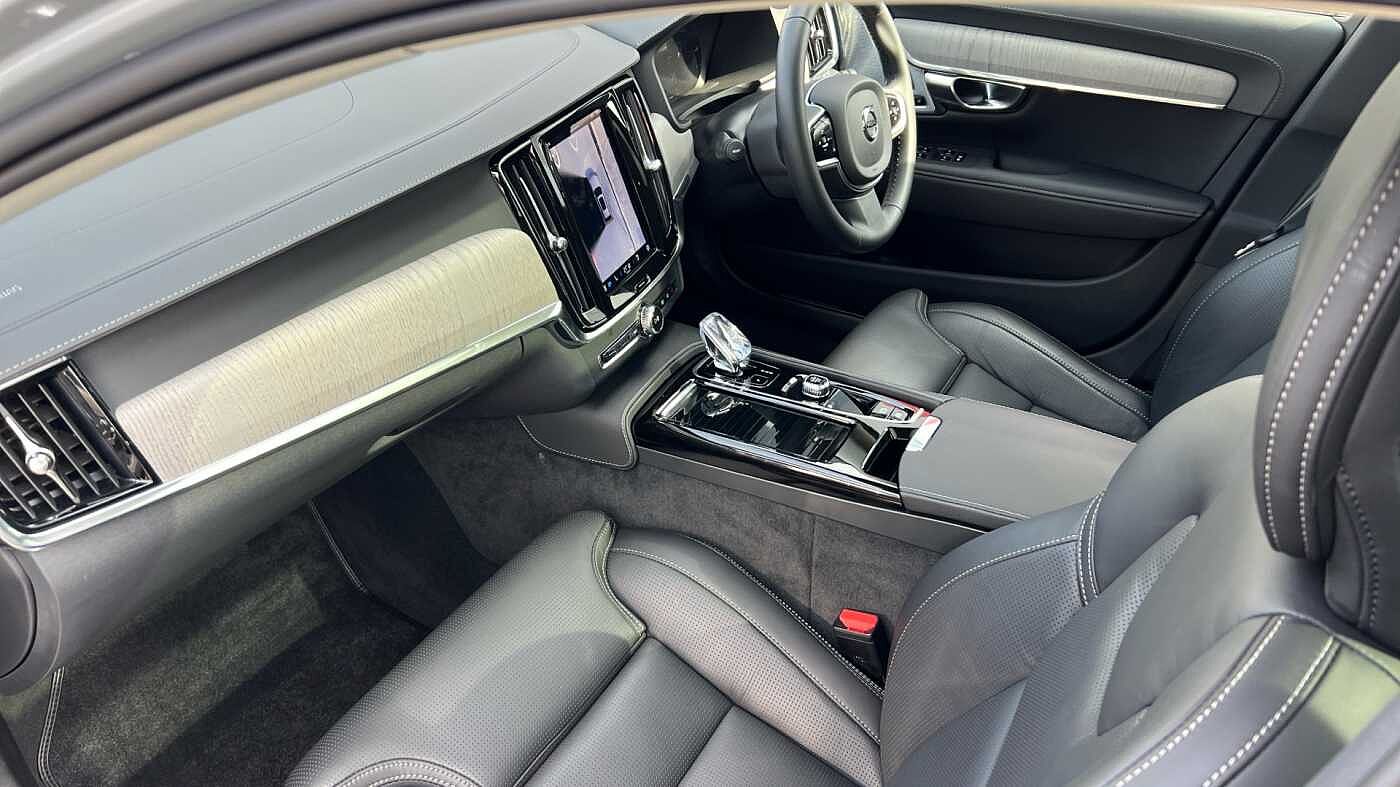 Used Volvo V90 2024 for sale - 78036055: Photo 5