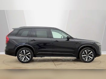Used Volvo XC90 2025 for sale - 78630128: Photo