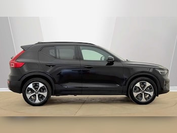 Used Volvo XC40 2025 for sale - 79252376: Photo