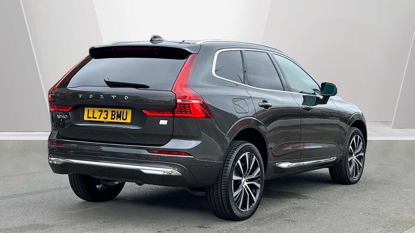 Used Volvo XC60 2023 for sale - 78036037: Photo 2
