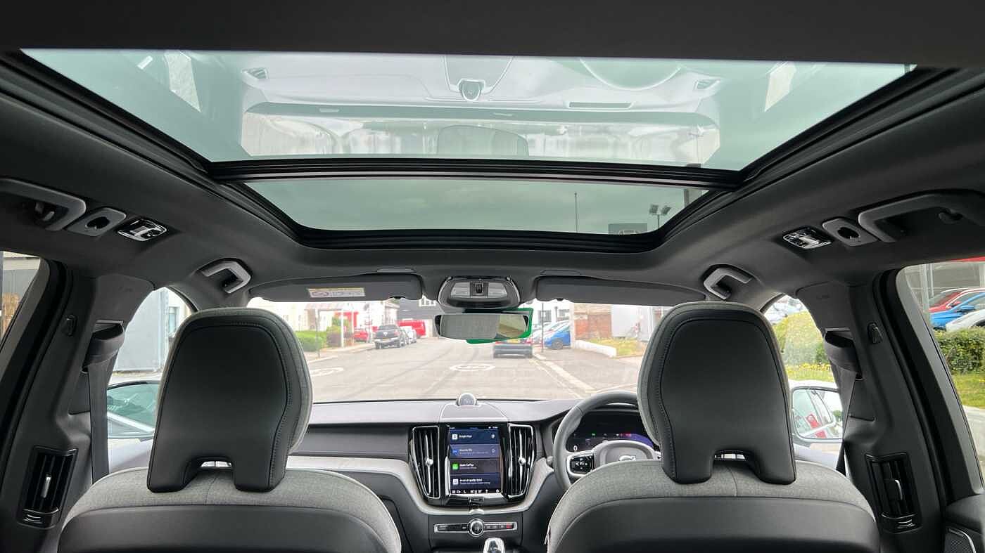 Used Volvo XC60 2023 for sale - 78036037: Photo 31