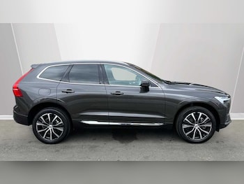 Used Volvo XC60 2023 for sale - 78036037: Photo