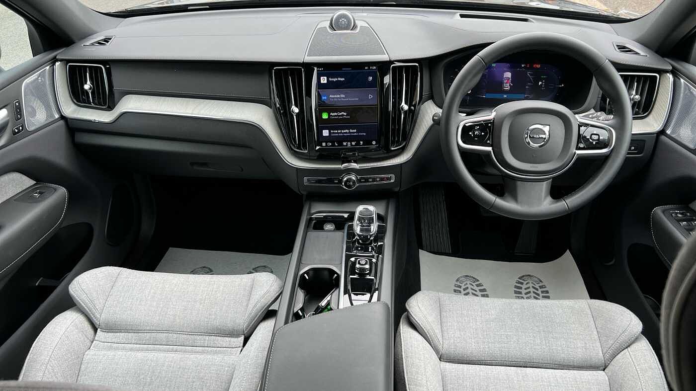 Used Volvo XC60 2023 for sale - 78036037: Photo 6