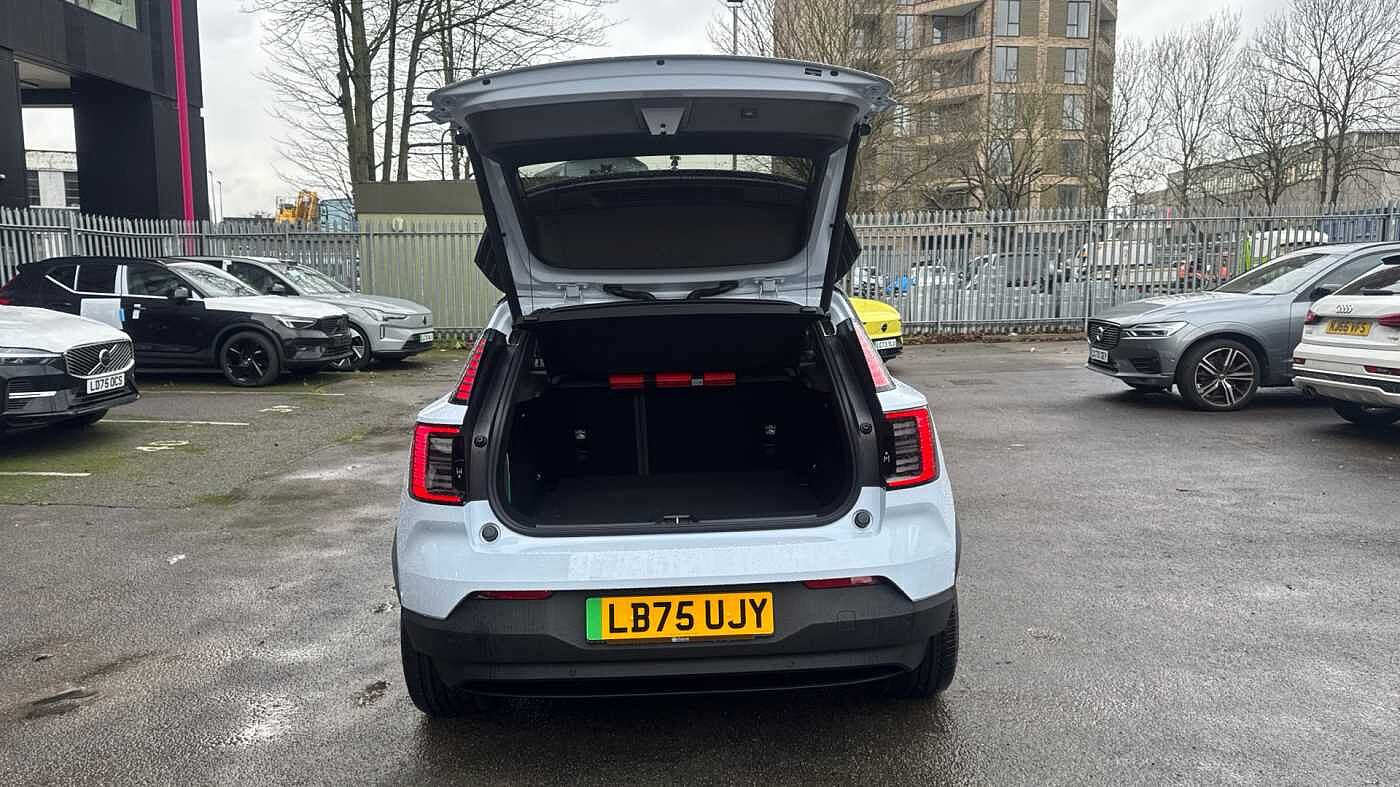 Used Volvo EX30 2025 for sale - 78036107: Photo 15