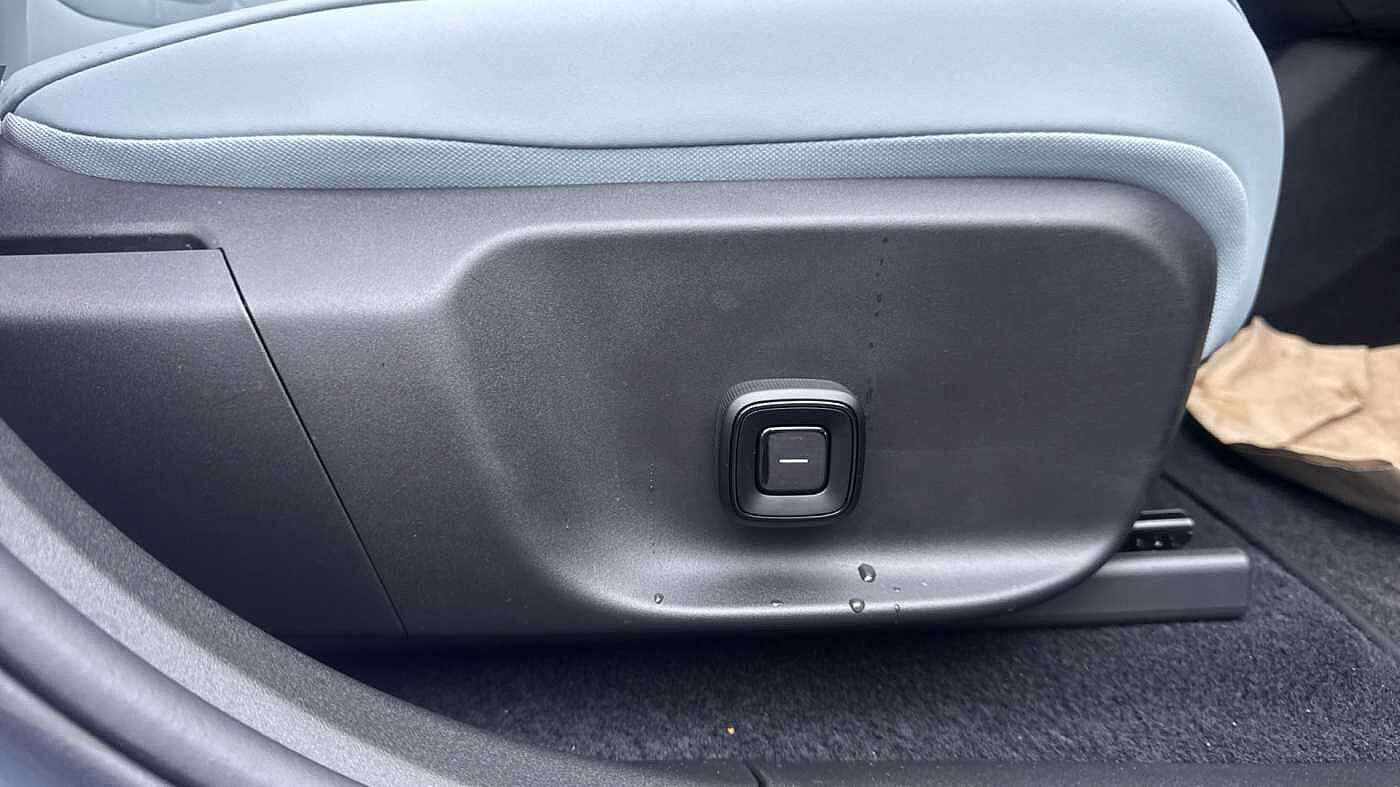 Used Volvo EX30 2025 for sale - 78036107: Photo 24