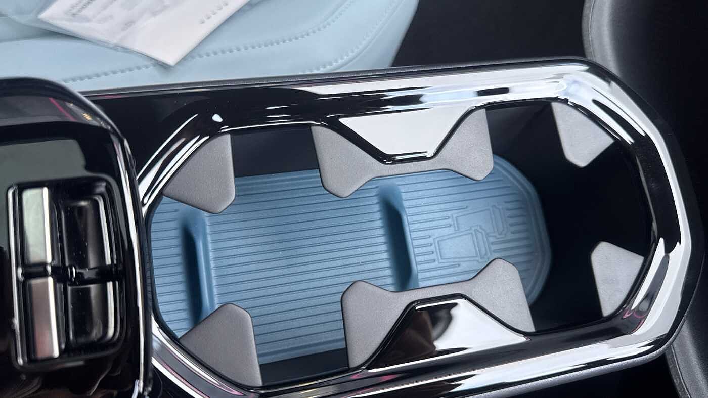 Used Volvo EX30 2025 for sale - 78036107: Photo 28