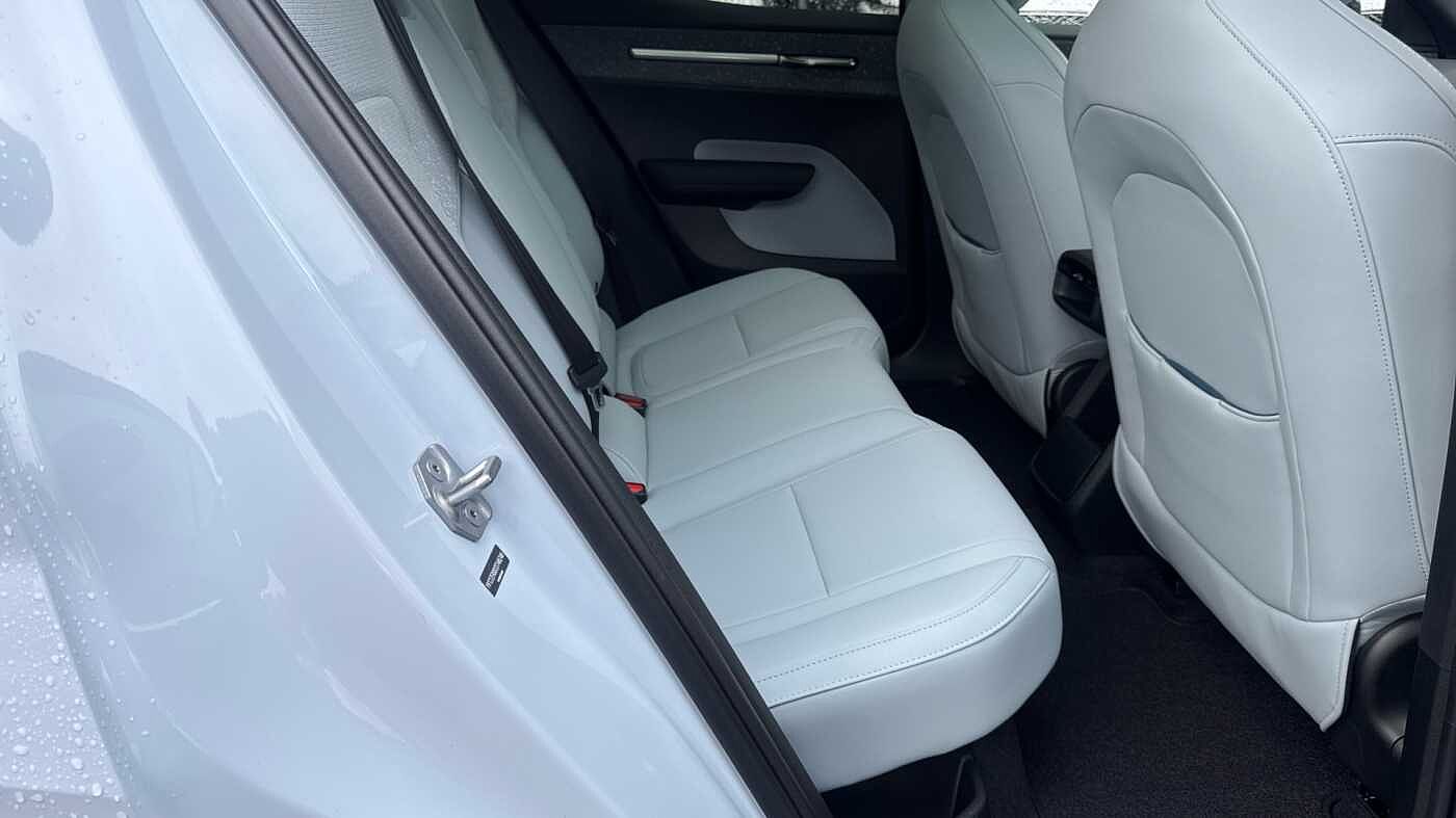 Used Volvo EX30 2025 for sale - 78036107: Photo 8