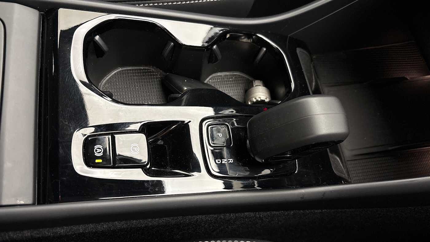 Used Volvo XC40 2025 for sale - 78140480: Photo 32