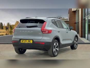 Used Volvo XC40 2025 for sale - 78140480: Photo