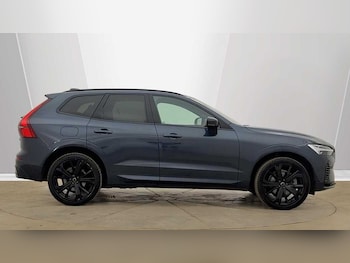 Used Volvo XC60 2025 for sale - 79526519: Photo