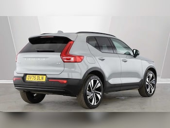 Used Volvo XC40 2025 for sale - 79582533: Photo